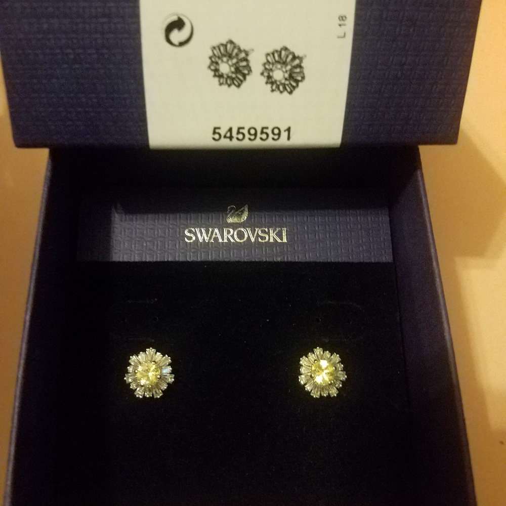 Crystal sunburst earrings